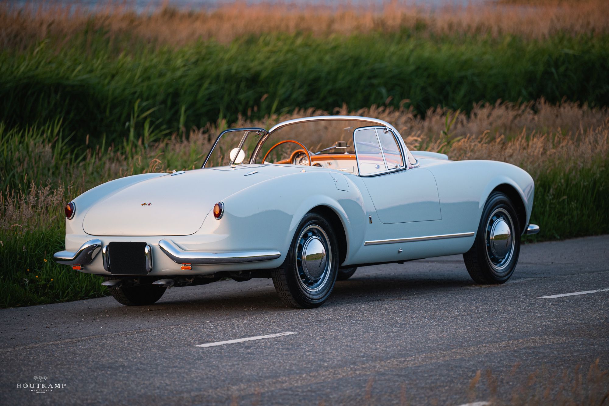 Amazon | Bburago 1/18 LANCIA Aurelia B24 Spider 1955